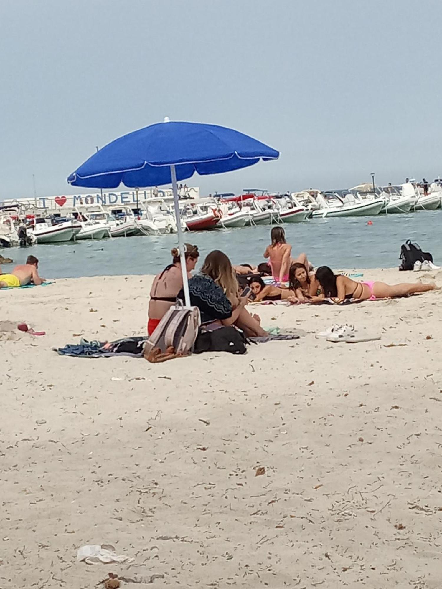 Terrazza Mare Mondello Apartment Палермо Екстериор снимка